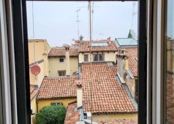 Vista - Two-room apartment piazza Ulisse Aldrovandi, Bologna (neighborhood Centro Storico) - photo 6