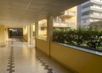 Interno palazzo - Office via Ludovico Ariosto, 10, Monza - photo 26