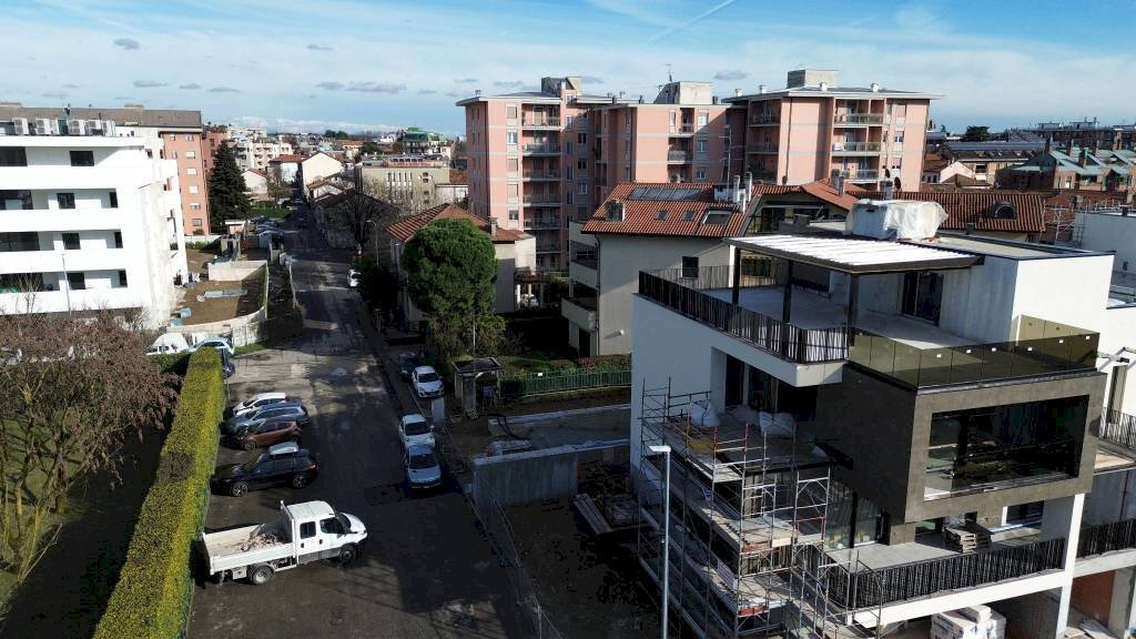 Vista - Attic via Giacomo Medici, 45, Monza (neighborhood Triante) - photo 3