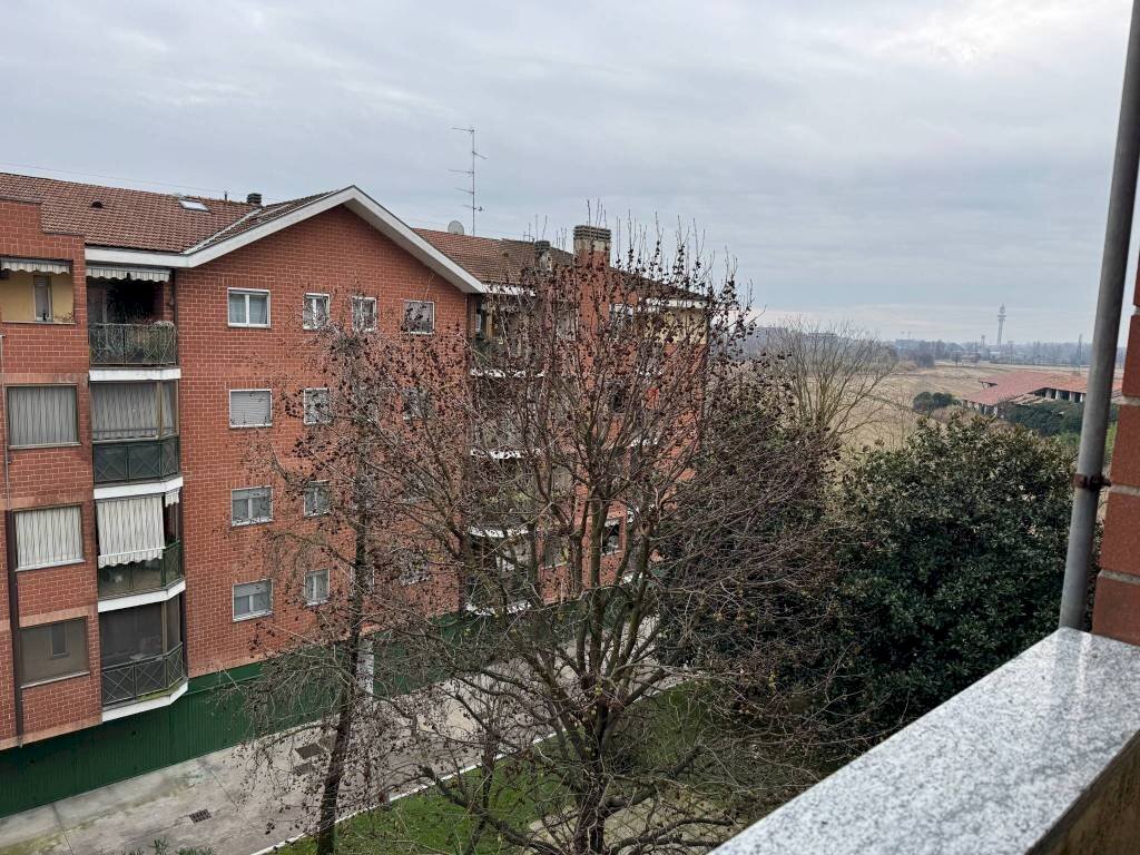 Vista - Trilocale via Gianluigi Banfi, 4, Milano - foto 3