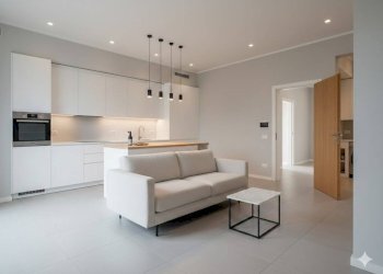 Salone - Three-room apartment largo Carlo Esterle, 4, Monza - photo 4