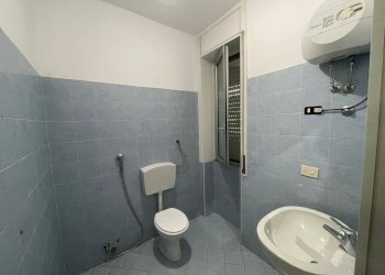 Foto 8 - Warehouse Viale Borri
162, Varese - photo 8