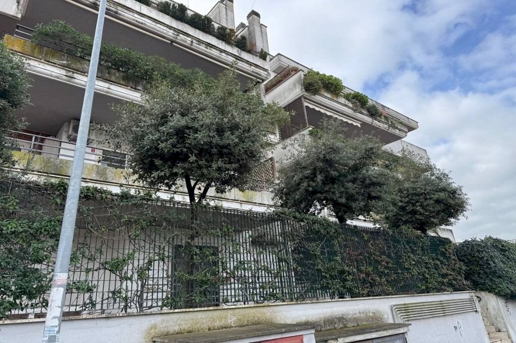 Facciata - Bilocale via Nino Berrini, Roma - foto 2