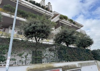 Facciata - Bilocale via Nino Berrini, Roma - foto 2