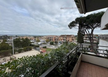 Vista - Bilocale via Nino Berrini, Roma - foto 17