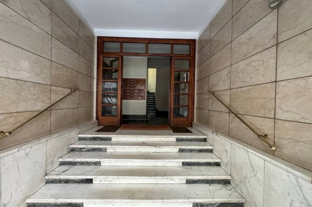 Interno palazzo - Bilocale via Vigevano, Roma - foto 3