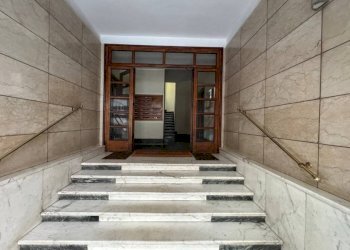 Interno palazzo - Bilocale via Vigevano, Roma - foto 3