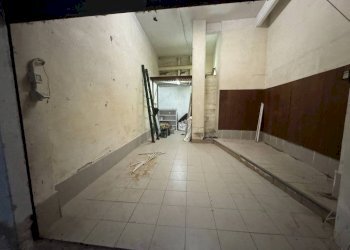 Box auto - Box via Antonio Gavino, Genova (neighborhood Pegli) - photo 1