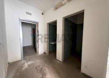 Hall / corridoio - Capannone Strada Provinciale 86, San Pietro Vernotico - foto 19