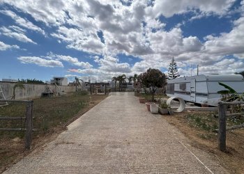 Edificio all\'aperto - Terreno edificabile Via Madonna di Galiano, Torchiarolo - foto 3