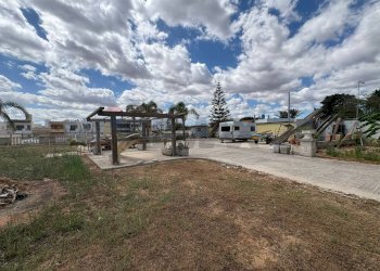 Edificio all\'aperto - Terreno edificabile Via Madonna di Galiano, Torchiarolo - foto 4