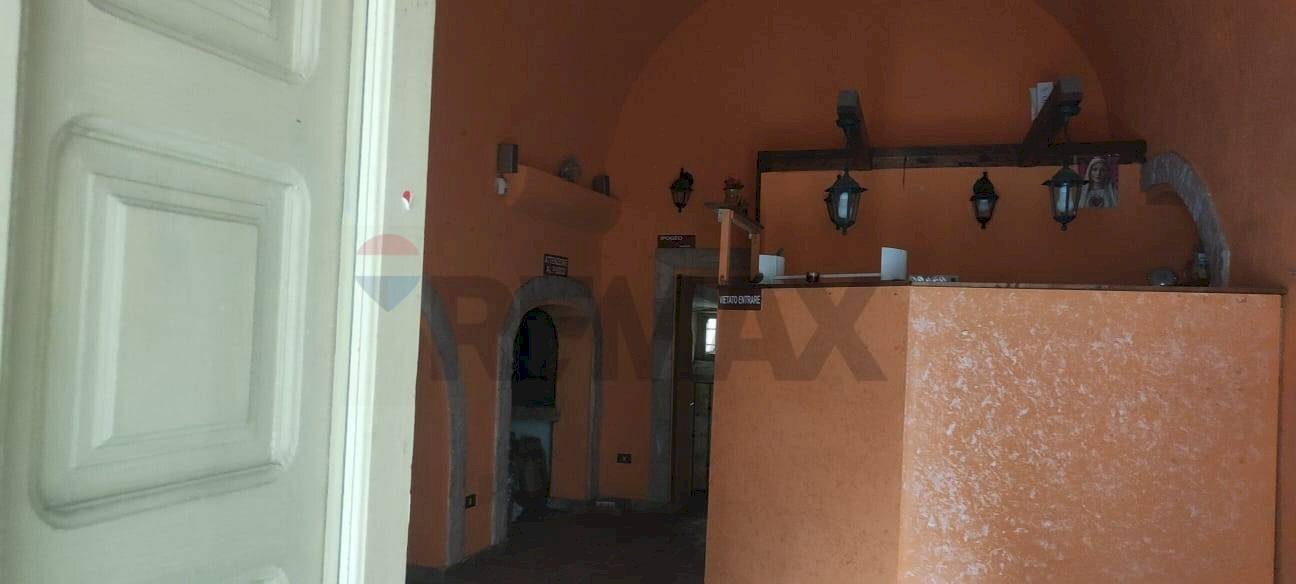 Camera / camera da letto - Commercial Premises Oria - photo 2