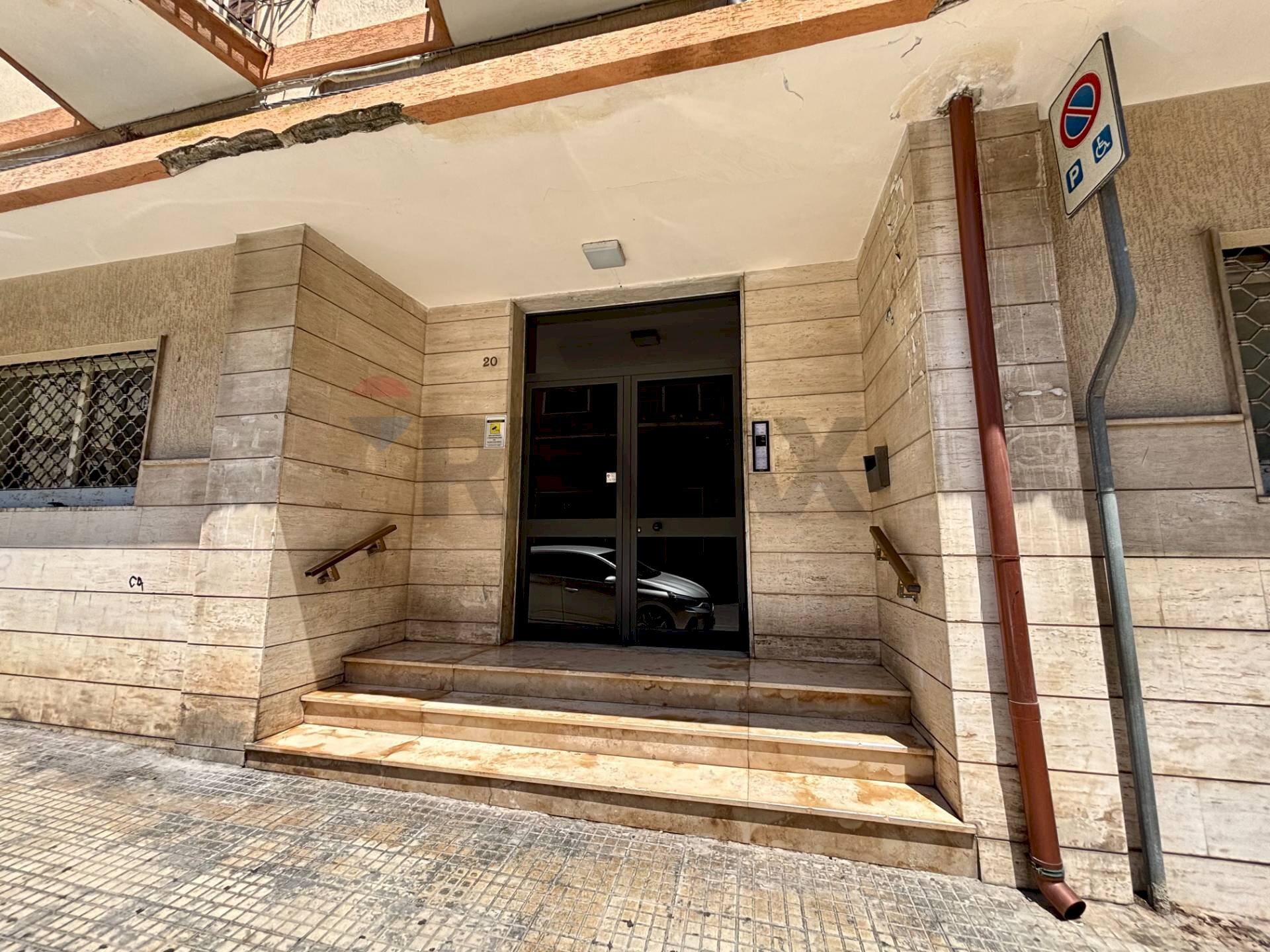 Edificio all\'aperto - Quadrilocale Via de Carpentieri
 
20, Brindisi - foto 1