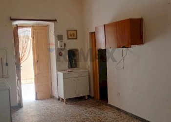 Stanza vuota - Casa indipendente Via Rossini
 
9, San Michele Salentino - foto 4