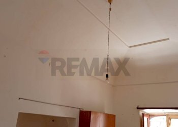 Dettagli - Casa indipendente Via Rossini
 
9, San Michele Salentino - foto 6