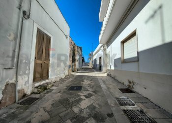 Edificio all\'aperto - Casa indipendente Via San Nicola
 
12, Martignano - foto 1