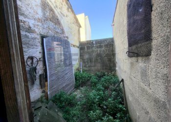 Giardino - Casa indipendente Via San Nicola
 
12, Martignano - foto 9