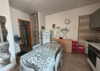 Sala da pranzo - Bilocale Via della Moschea
 
19, Melendugno - foto 3