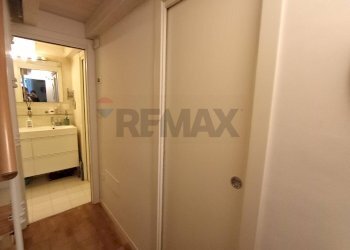 Hall / corridoio - Trilocale Via Sant'Ippolito
 
22, Brindisi - foto 9