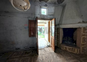 Stanza vuota - Casa indipendente Via Giuseppe Grassi
 
3/5, San Donaci - foto 3