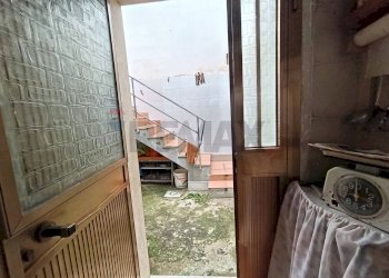 Scale - Independent house Via Del Grecale
 
59, Torchiarolo - photo 4