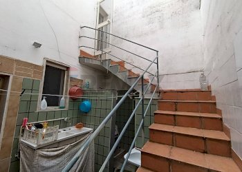 Scale - Independent house Via Del Grecale
 
59, Torchiarolo - photo 8