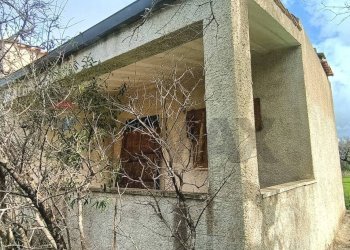 Edificio all\'aperto - Villa Contrada Cafaro, Brindisi - foto 4