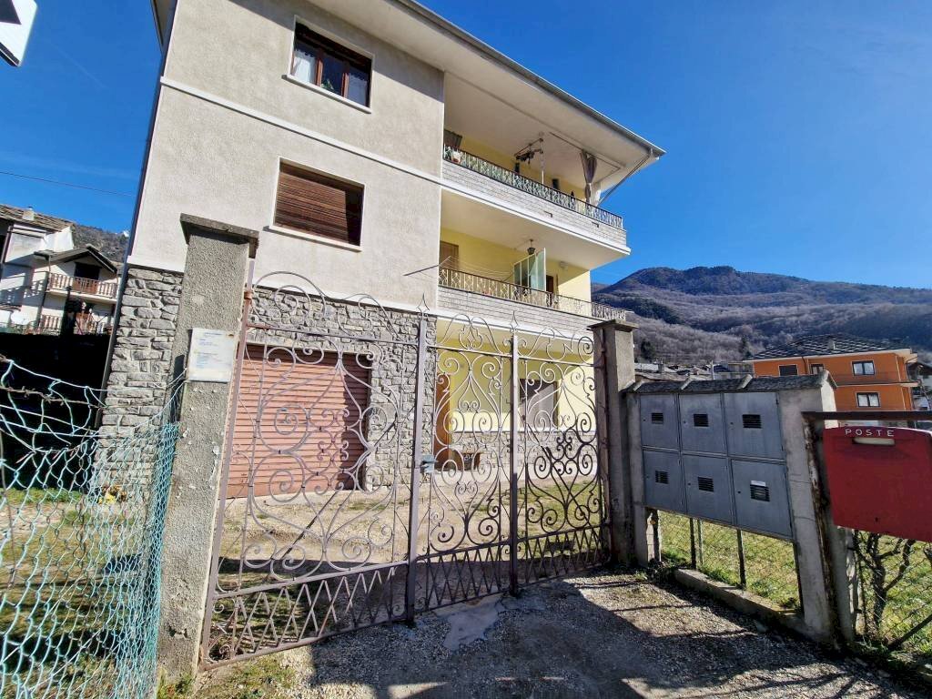 Facciata - Bilocale Roure - foto 2