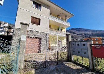 Facciata - Bilocale Roure - foto 2