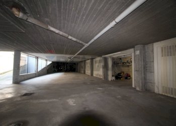 Parcheggio - Two-room apartment Via XI Febbraio
 
11, Dello - photo 15