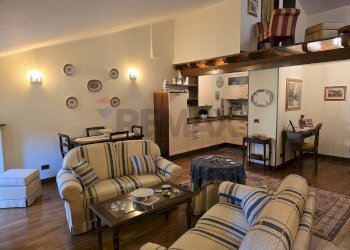 Soggiorno - Two-room apartment C.so Calatafimi
 
14, Brescia - photo 2