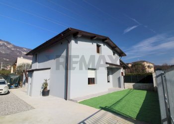 Casa all\'aperto - Casa indipendente Via mazzini
 
15, Botticino - foto 1