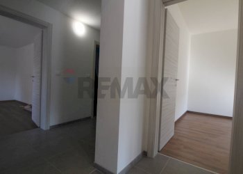 Hall / corridoio - Casa indipendente Via mazzini
 
15, Botticino - foto 11