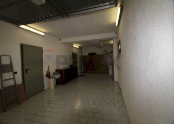 Hall / corridoio - Semi-detached house Via Della Musia
 
25, Brescia - photo 34