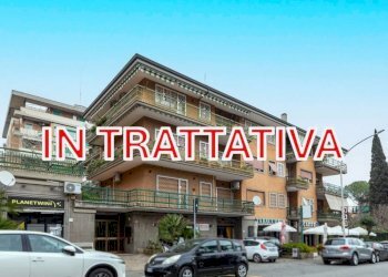 Facciata - Trilocale via Pasquale Baffi, Roma - foto 1