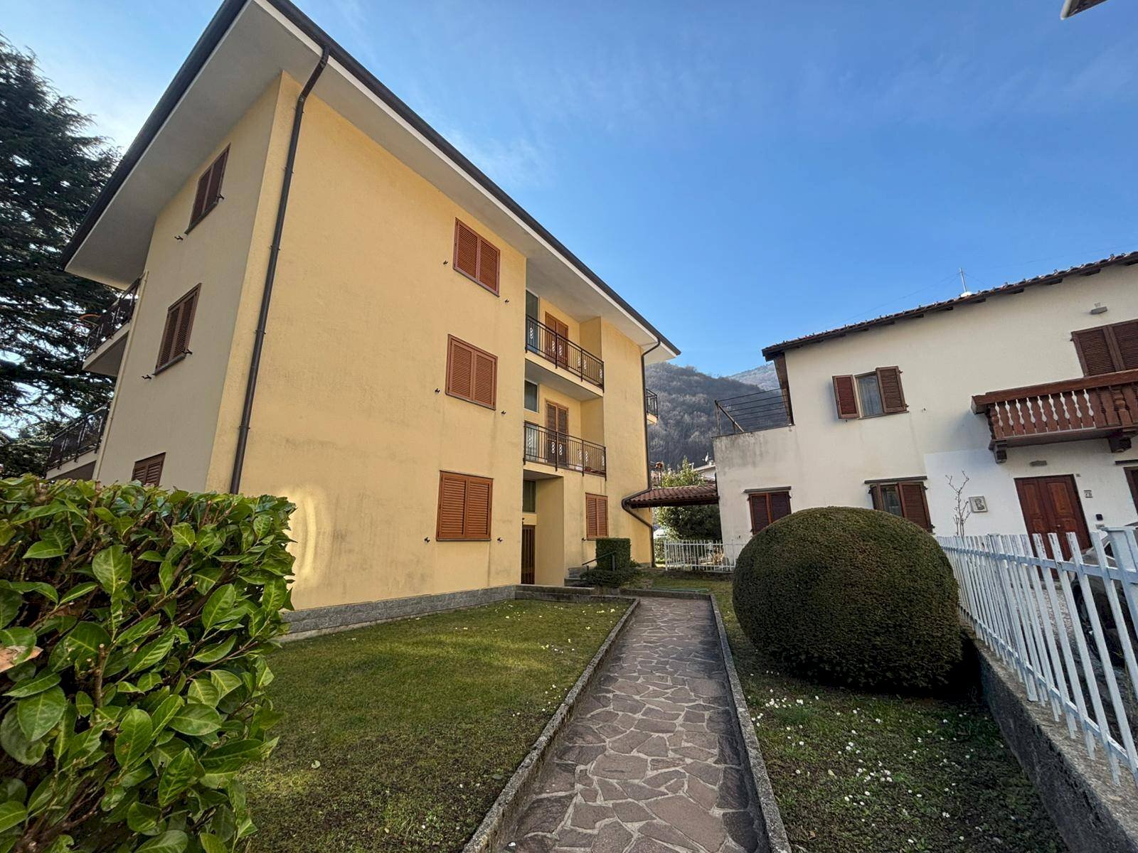 Foto 3 - Trilocale VIA MAZZINI
 
26, Ballabio - foto 3