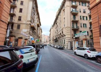 Zona - Magazzino via Bonifacio, Genova (zona Marassi) - foto 5