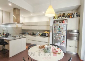 Cucina - Quadrilocale via Bonifacio, Genova (zona Marassi) - foto 15