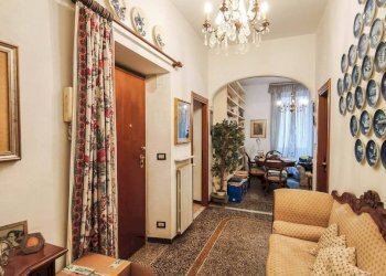 Corridoio - Trilocale via Pietro Paleocapa, Genova (zona Castelletto) - foto 6