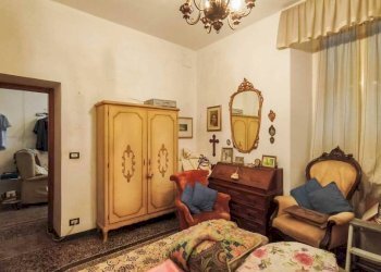 Camera da letto - Trilocale via Pietro Paleocapa, Genova (zona Castelletto) - foto 16