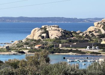 Foto 38 - Quadrilocale Via Don Vico
 
SNC, La Maddalena - foto 38