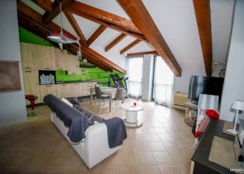 Salone - Three-room apartment via Roma, 15, Chivasso - photo 4