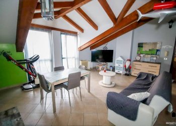 Salone - Three-room apartment via Roma, 15, Chivasso - photo 6