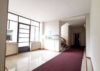 Interno palazzo - Quadrilocale via Arduino Iseppon, 2, Venaria Reale - foto 25