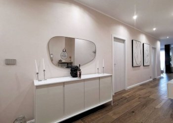 Corridoio - Appartamento via Ventimiglia, 188, Torino (zona Nizza Millefonti) - foto 32