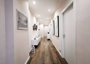 Corridoio - Appartamento via Ventimiglia, 188, Torino (zona Nizza Millefonti) - foto 34