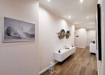 Corridoio - Appartamento via Ventimiglia, 188, Torino (zona Nizza Millefonti) - foto 35