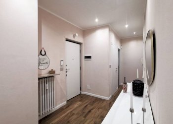 Ingresso - Appartamento via Ventimiglia, 188, Torino (zona Nizza Millefonti) - foto 36