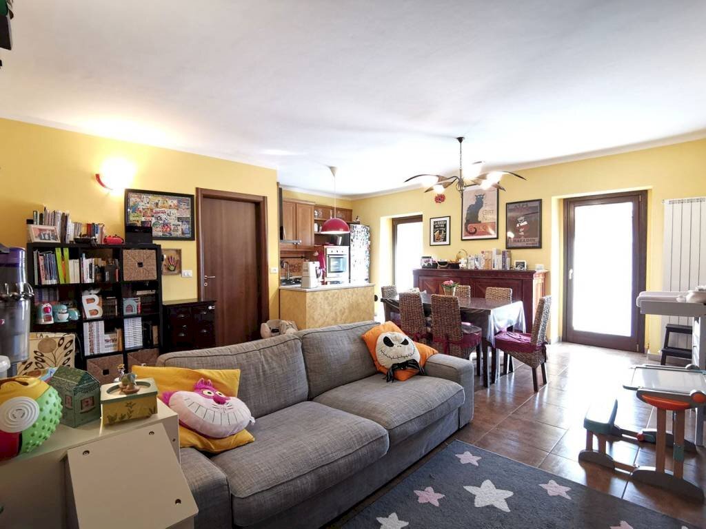 Salone - Three-room apartment via Roma, 93, Rubiana - photo 2