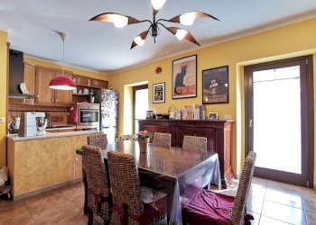 Cucina - Three-room apartment via Roma, 93, Rubiana - photo 8